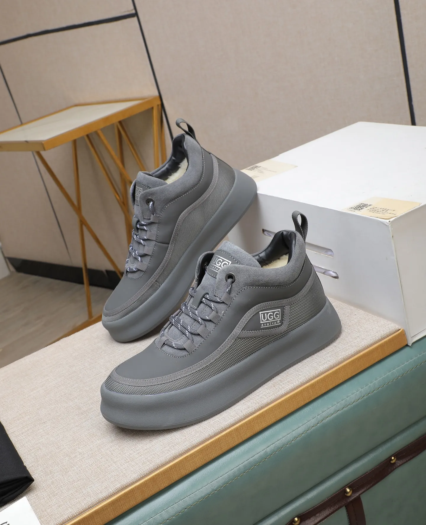 Men's shoes 💰660 IUGGI new retro presbyopia men's shoes, casual and versatile, full of high-end sense, fashionable, luxury and personalized style, joint style, retro presbyopia factor, full of handsome style, first layer suede cowhide, lining wool, rubber outsole, light and non-slip size: 39-44